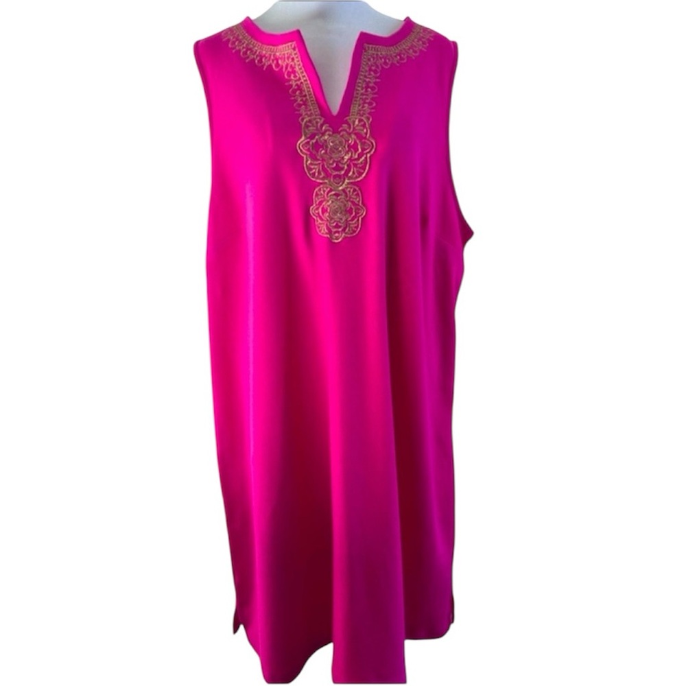 Crown & Ivy Pink Palace Sleeveless V-Neck Shift Dress with Gold Embroidery 2X